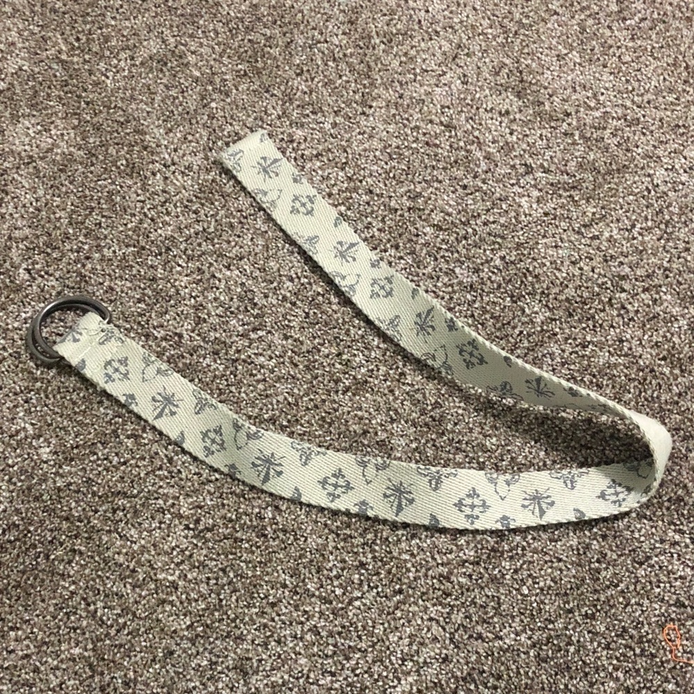 Patterned Fabric Belt with Metal Ring